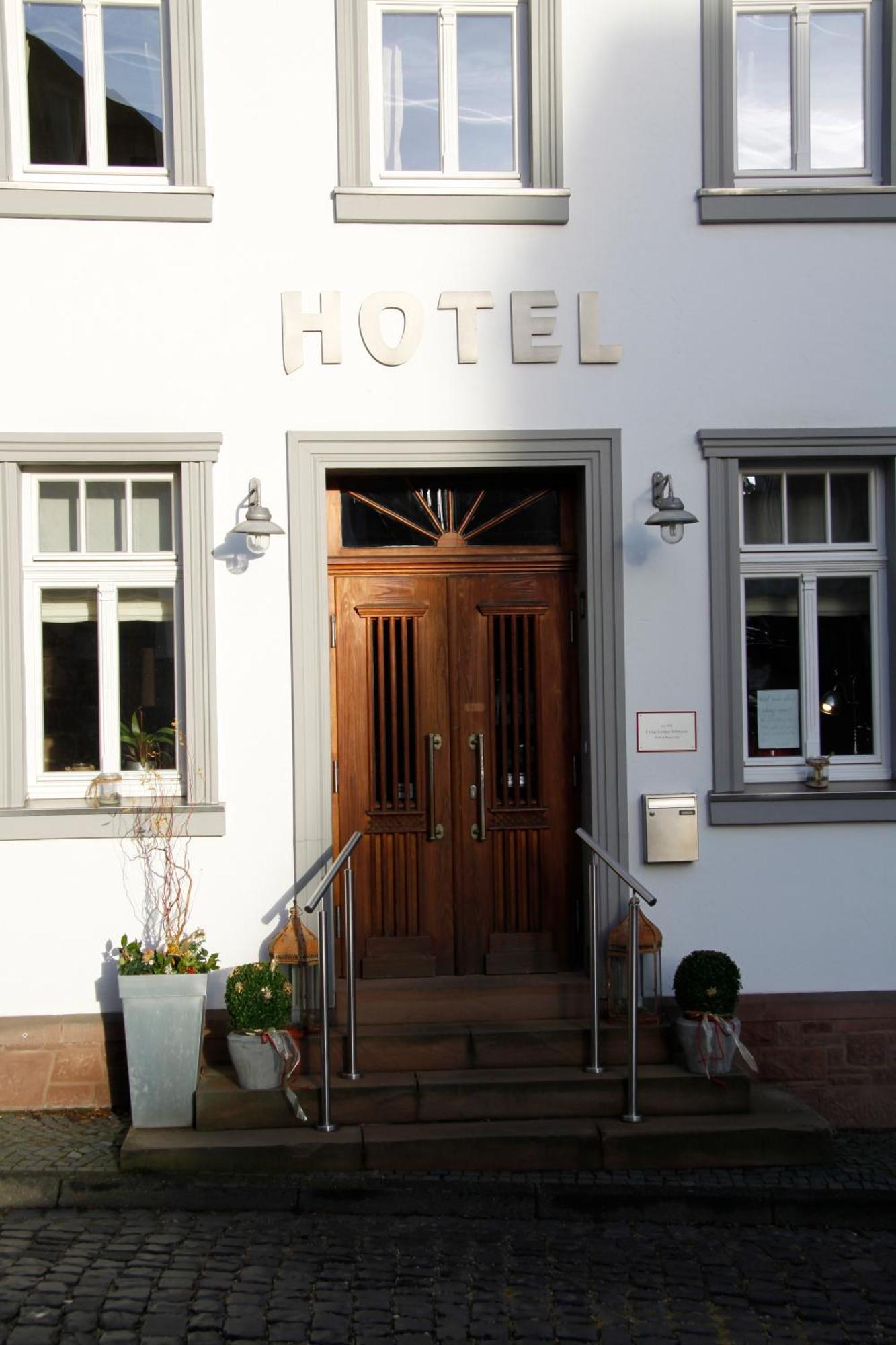 Zur Ewigen Lampe Romantisches Landhotel & Restaurant Нидегген Экстерьер фото